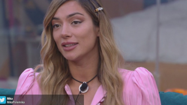 GF Vip, Davide si scaglia contro Soleil.