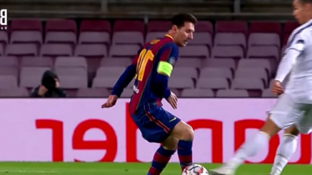 Lionel Messi et Cristiano Ronaldo en face &agrave; face - Source : capture d'&eacute;cran, Youtube