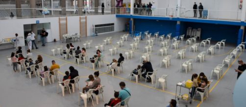 El Gobierno y las comunidades han acordado de forma un&aacute;nime la vuelta presencial a las aulas (Twitter/@sanidadgob)