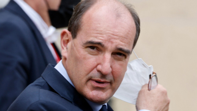 Jean Castex annonce "tout le corps enseignant recevra des masques chirurgicaux de type FFP1 d'ici fin janvier 2022'' - Source : Twitter