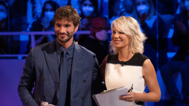 Ascolti tv 8 gennaio 2022: vince C'&egrave; posta per te.