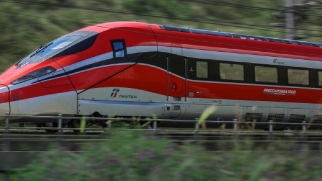 Ferrovie cerca personale diplomato e laureato per lavoro a tempo indeterminato