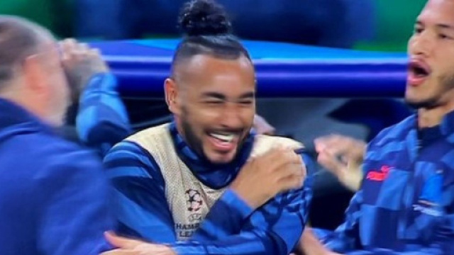 La r&eacute;action d'Igor Tudor avec Payet sur le but d'Alexis Sanchez fait le buzz (capture YouTube)