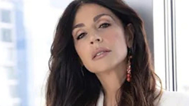 Uomini e Donne, Raffaella Mennoia interviene sui social