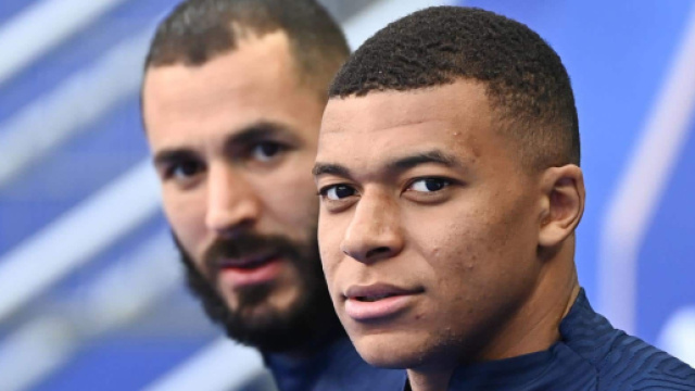 Mbapp&eacute; sur le d&eacute;part, le PSG tiendrait d&eacute;j&agrave; son rempla&ccedil;ant