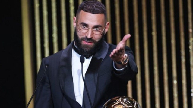 Un ancien joueur de l'&eacute;quipe de France d&eacute;cr&eacute;dite Benzema et fait beaucoup parler (capture YouTube)