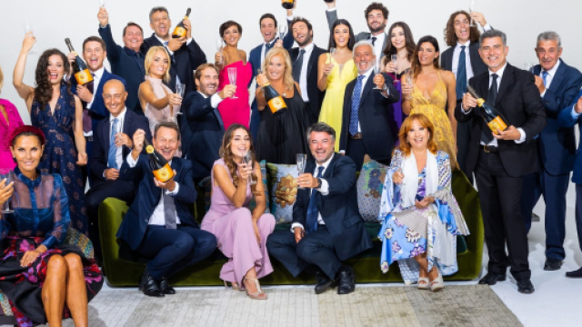 Lutto nel cast della soap 'Un posto al sole'.