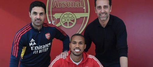 Gabriel Magalh&atilde;es renovou seu acordo (Divulga&ccedil;&atilde;o/Arsenal)