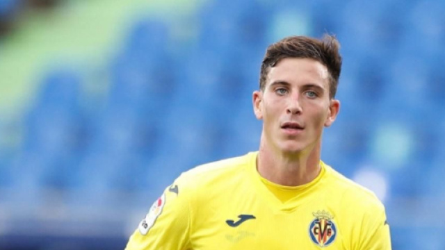 In foto Pau Torres, difensore del Villareal.