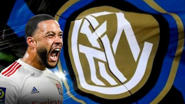 L'Inter torna su Depay per l'attacco.