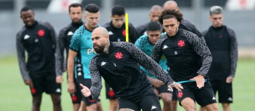 Vasco se preocupa com aproxima&ccedil;&atilde;o de advers&aacute;rios na tabela de classifica&ccedil;&atilde;o (Daniel Ramalho/Vasco)