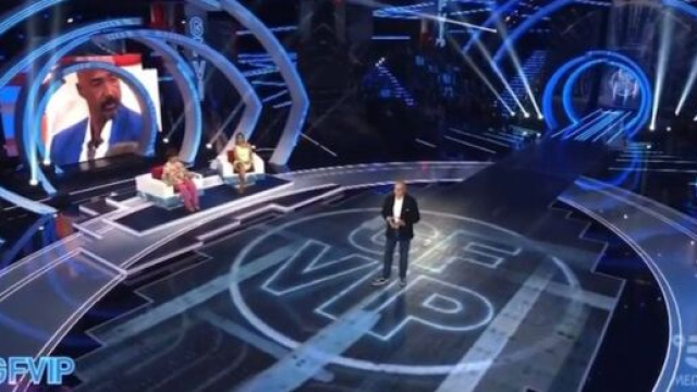 Grande Fratello Vip 7, scattano squalifiche.