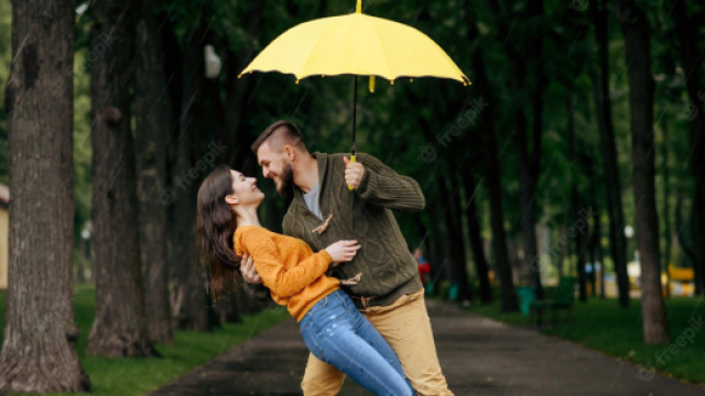 L'oroscopo del giorno 8 ottobre: Capricorno sereno, Urano stressa l'Acquario (2&ordf; met&agrave;).