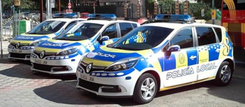 La Polic&iacute;a local de Sevilla desbloque&oacute; las puertas de emergencia y desaloj&oacute; el local (WikimediaCommons)