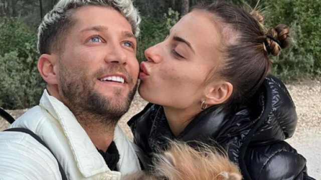 Giuseppa et Paga bient&ocirc;t parents : ils annoncent la grossesse et d&eacute;voile une premi&egrave;re photo de son ventre arrondi.