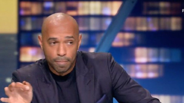 Thierry Henry donne son avis sur le plus dou&eacute; de l&rsquo;&eacute;quipe de France et fait parler (capture YouTube)