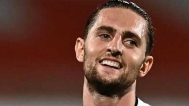 Adrien Rabiot, centrocampista francese.