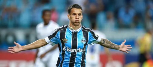 Gr&ecirc;mio afasta interessados por Ferreira (Lucas Uebel/Gr&ecirc;mio)