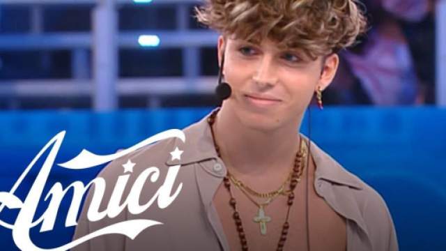 Amici 22, spoiler riprese quarto speciale: provvedimento per i cantanti, Mattia convince.