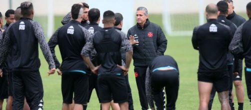 Vasco tenta sequ&ecirc;ncia de vit&oacute;rias para garantir acesso &agrave; primeira divis&atilde;o (Daniel Ramalho/Vasco)