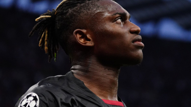 Milan, Chelsea e Psg insistono per Leao.