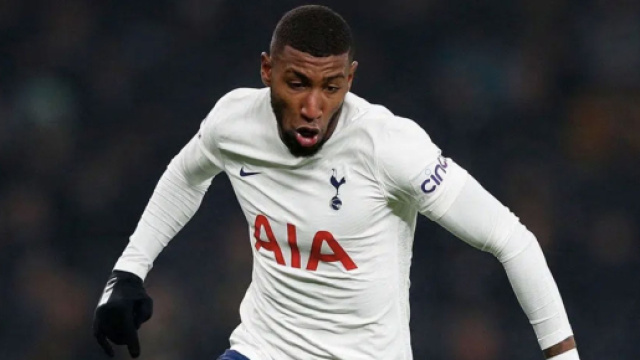 Emerson Royal, terzino brasiliano del Tottenham.