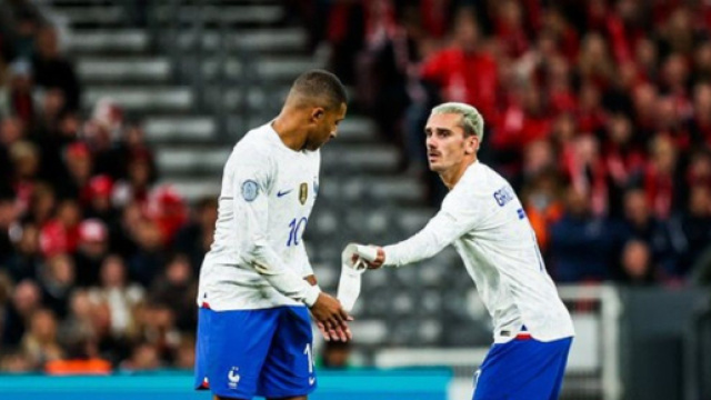 S&eacute;bastien Tarrago balance les coulisses des tensions entre Griezmann et Mbapp&eacute; (capture YouTube)