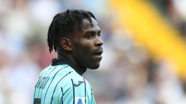 Mercato Juventus: possibile interesse per il difensore Okoli a gennaio.
