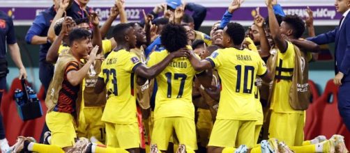 Equador largou bem na Copa (Reprodu&ccedil;&atilde;o/Twitter/@FIFAWorldCup)
