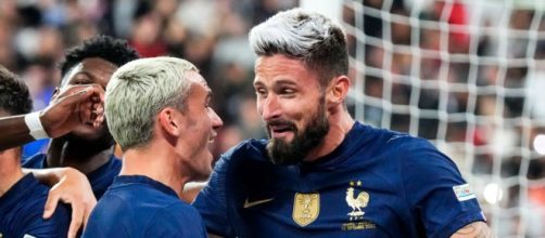 Griezmann e Giroud tentar&atilde;o superar os desfalques franceses na Copa (Reprodu&ccedil;&atilde;o/Twitter/@FrenchTeam)