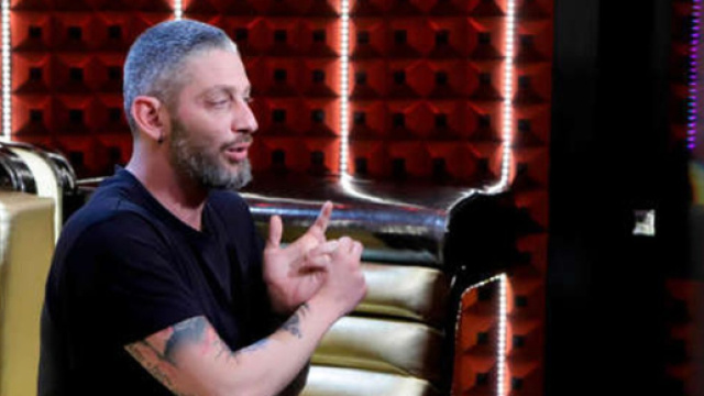 GF Vip, Edoardo Tavassi in crisi.