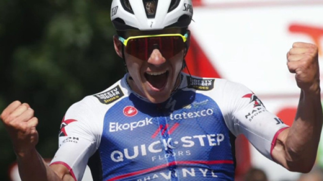 Il campione del mondo di ciclismo Remco Evenepoel.