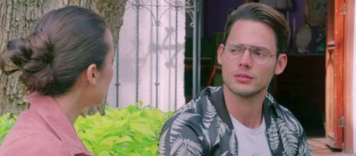 Dafne e Gael em cena de 'Vencer o Desamor' (Reprodu&ccedil;&atilde;o/SBT)