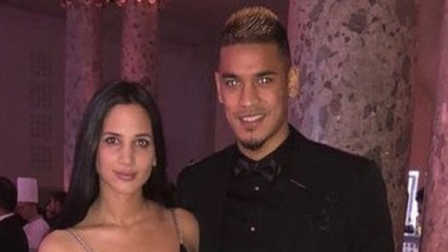 La femme d'Alphonse Areola balance sur les comapagnes des Bleus et d&eacute;zingue Marion Lloris (capture YouTube)