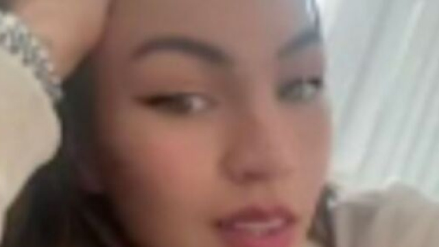 La femme de Jordan Veretout Sabrina en gal&egrave;re au Qatar, elle balance (capture YouTube)