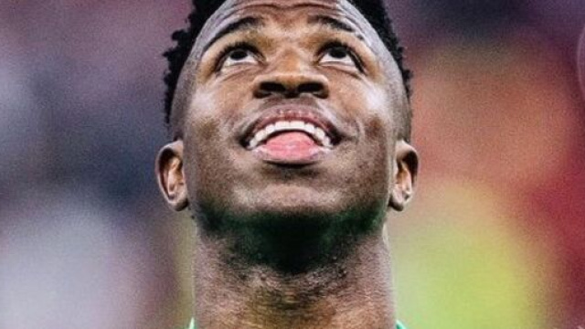 Vinicius en couple avec une star fran&ccedil;aise de t&eacute;l&eacute;-r&eacute;alit&eacute;, les infos fuitent (capture YouTube)