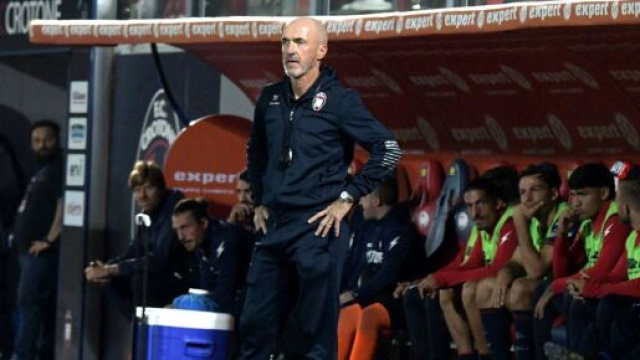 Crotone impegnato allo Iacovone di Taranto