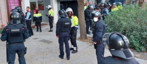 Los Mossos d'Esquadra acordonaron la zona del suceso (Twitter/@mossos)