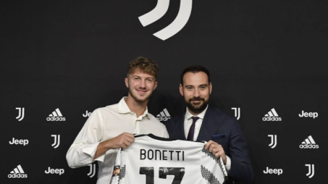 Andrea Bonetti ha prolungato il contratto con la Juventus.