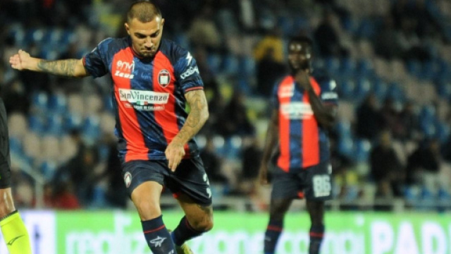 Il Crotone all'esame Catanzaro