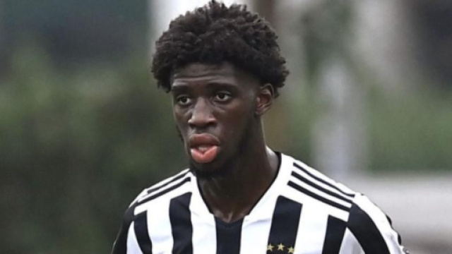 In foto Samuel Iling Junior, giocatore della Juve.