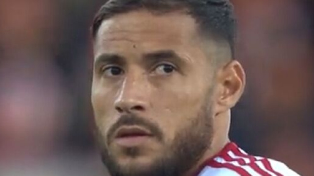 La fa&ccedil;on dont Bela&iuml;li a &eacute;t&eacute; ajout&eacute; &agrave; la photo officielle d&rsquo;Ajaccio fait le buzz (capture YouTube)