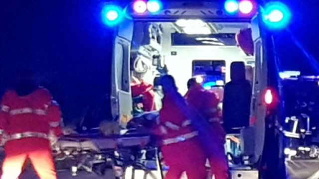 Ciclista di 16 anni travolto e ucciso da un'auto pirata - estense.com