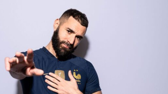 Varane a confirm&eacute; que Benzema &eacute;tait bien &agrave; fond derri&egrave;re les Bleus pendant ce Mondial au Qatar. (cr&eacute;dit Twitter)