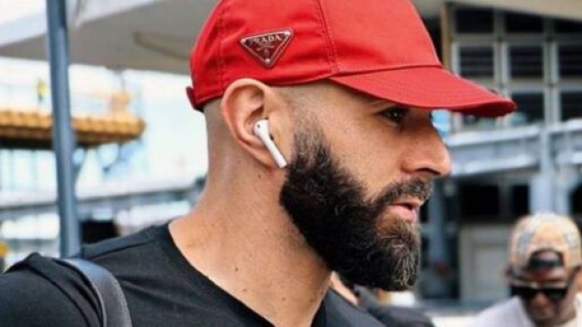 Karim Benzema &agrave; la R&eacute;union, des rumeurs de rapprochement avec Chlo&eacute; de Launay circulent (capture Twitter Karim Benzema)