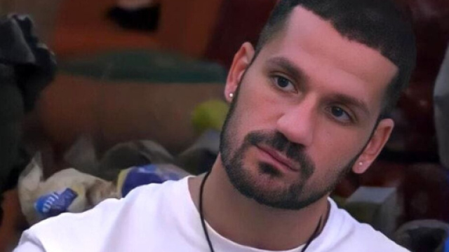 Grande Fratello Vip, Luca Salatino pronto ad abbandonare: 'Esco, mi manca Soraia'.