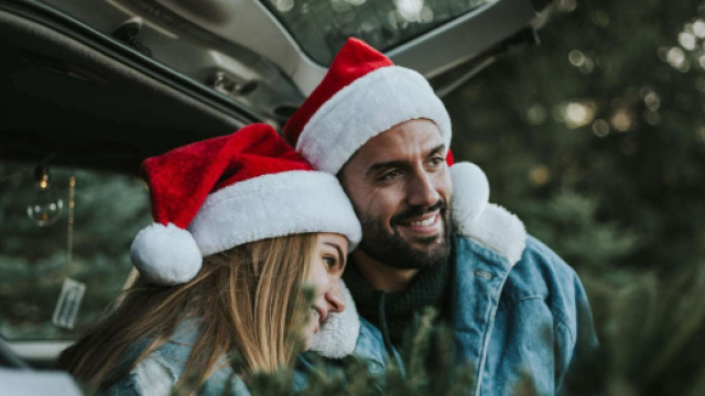 L'oroscopo di domani 26 dicembre, Santo Stefano: Cancro top, Bilanci per Gemelli (1^ met&agrave;).