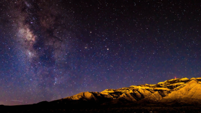 Previsioni astrologiche del 21 dicembre: Toro innamorato, Sagittario sereno.