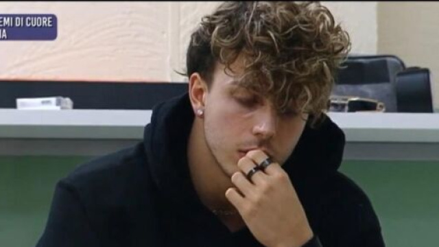 Amici 22, Mattia sta male per Maddalena.