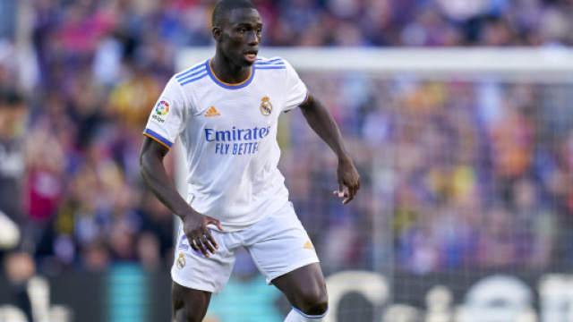 Mendy potrebbe andare all'Inter.